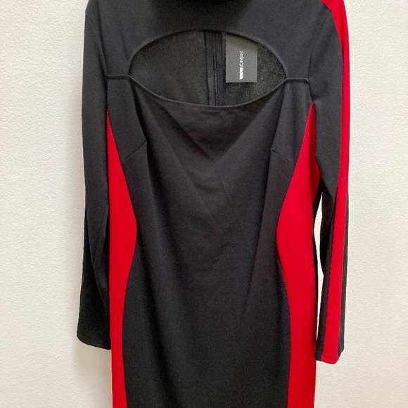 Fashion Nova - Women’s color Block, Dress. Size 3X - Picture 3 of 4